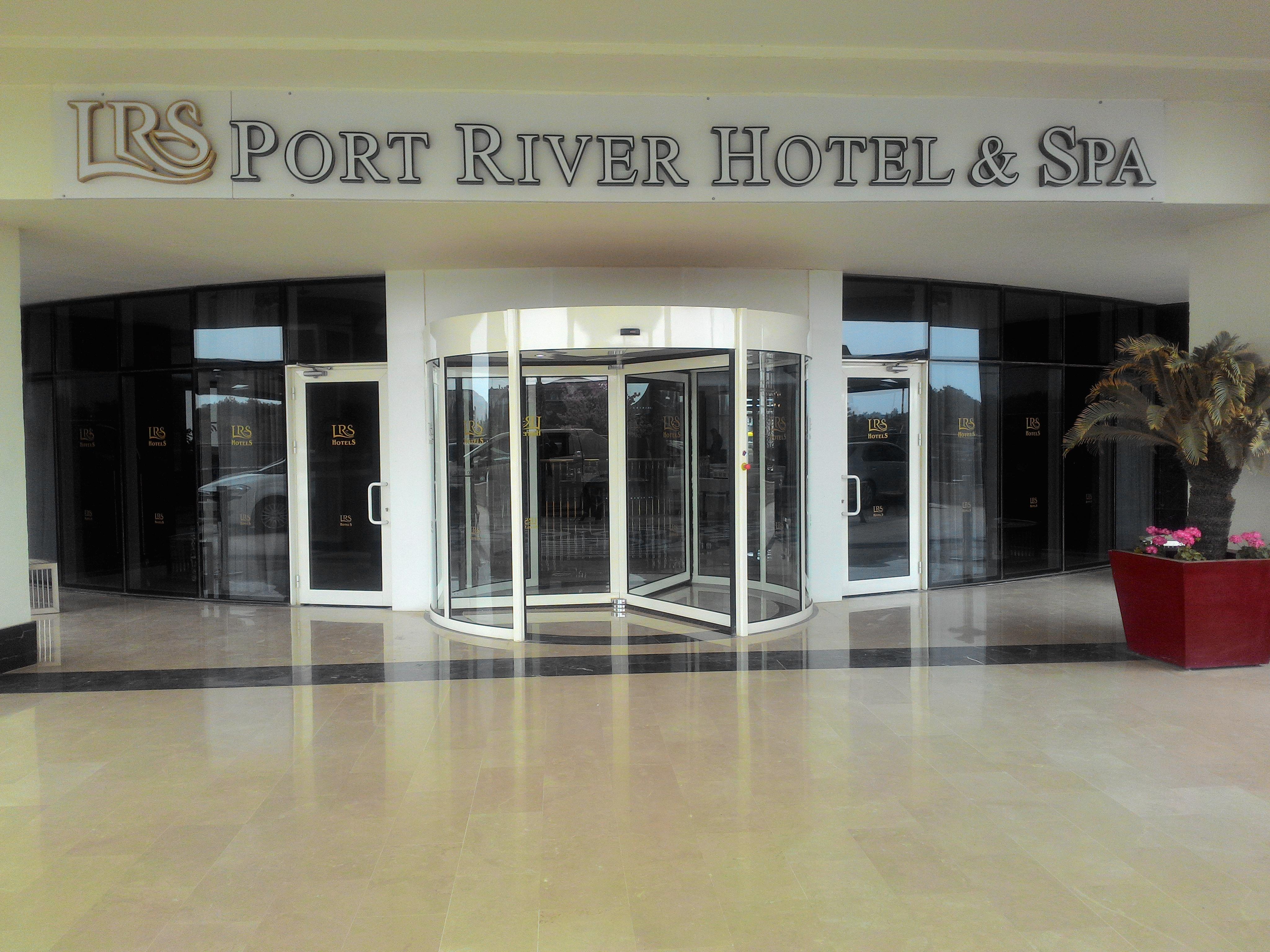 Port River Hotel & Spa Side Exterior photo